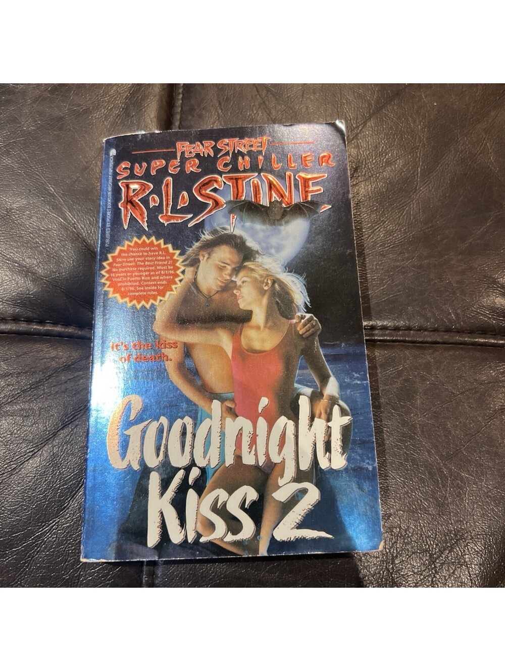 RL Stine Fear Street Super Chiller Goodnight Kiss 2 vintage vampire Book 1st Ed